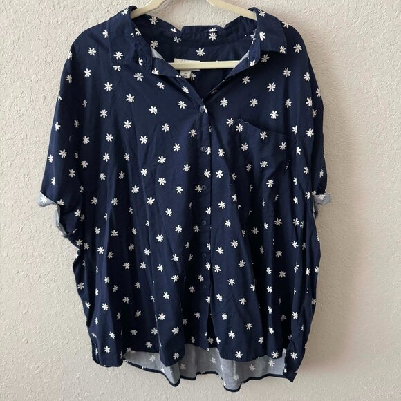 Daisy Short Sleeve Button Down Shirt - Picture 1 of 5